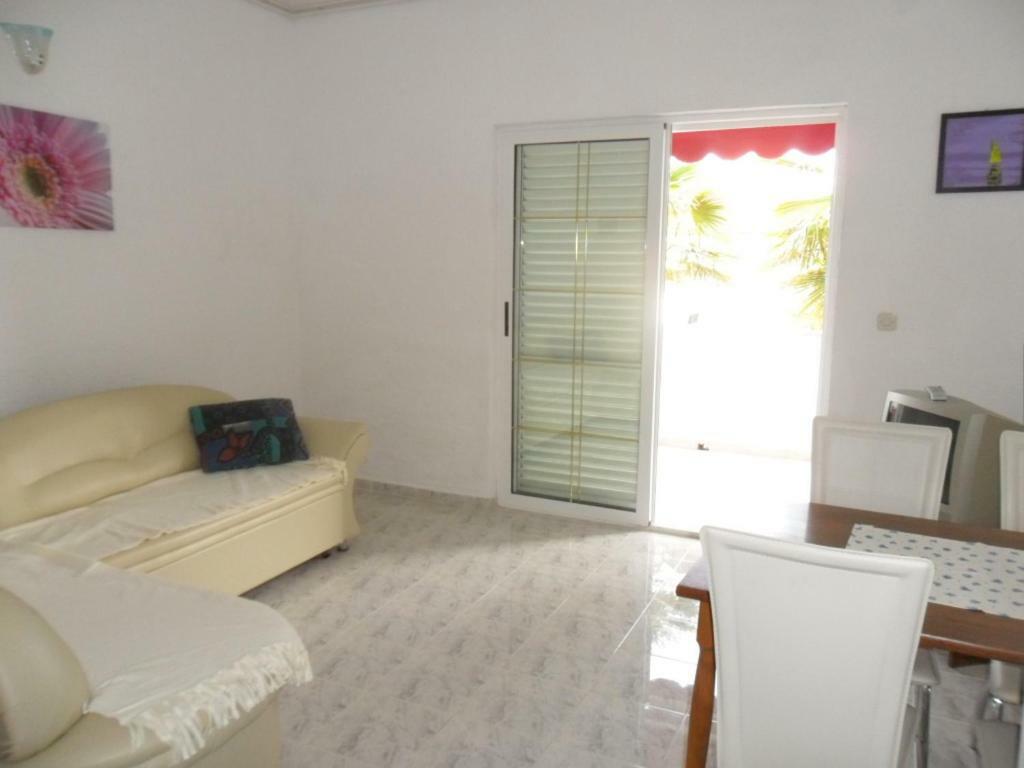 Apartman Kartec Veglia Exterior foto